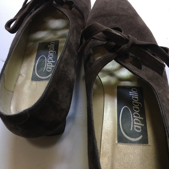 • adorable vintage pappagallo tie front shoes • - Picture 3 of 7